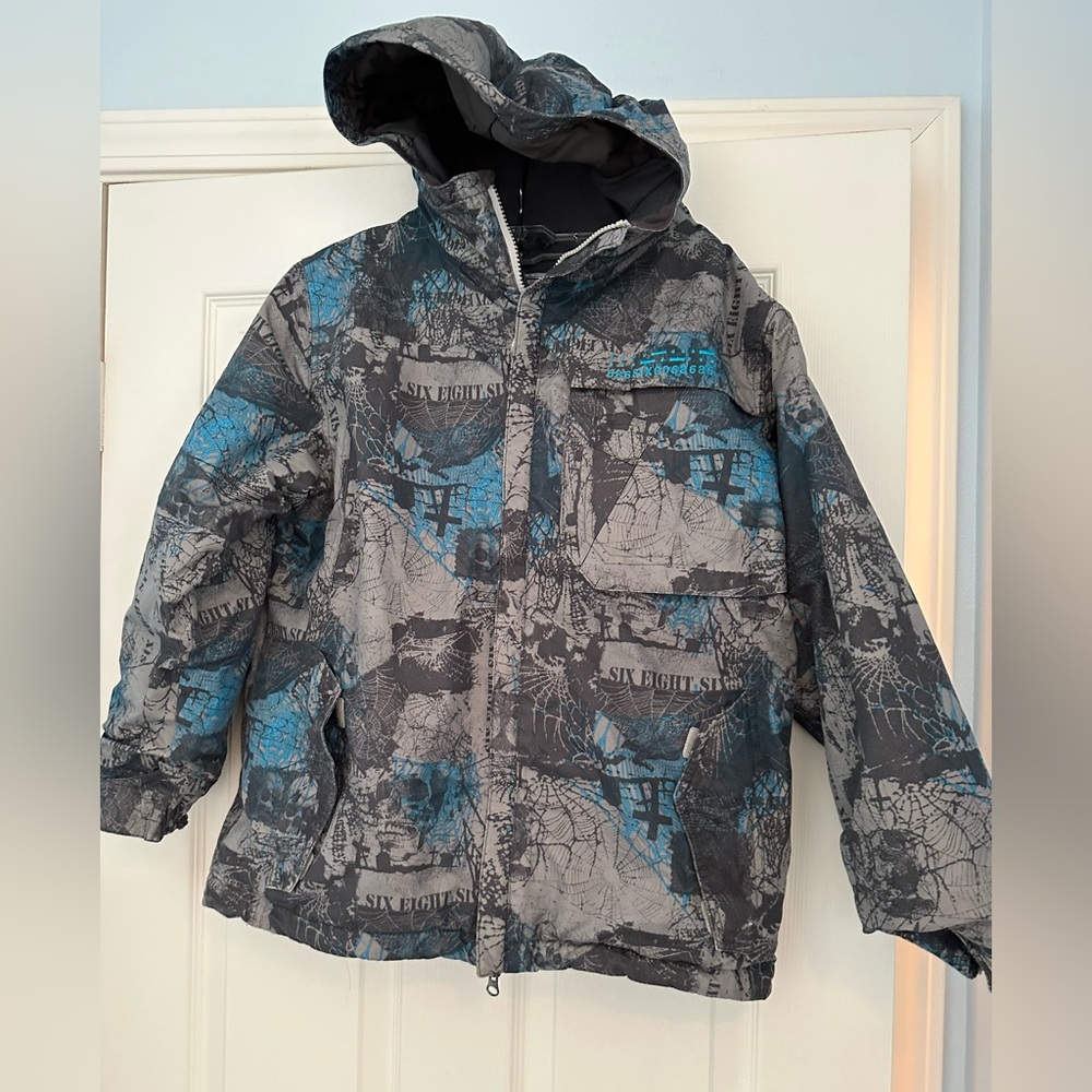 Burton 686 boys snowboarding jacket. Unique.